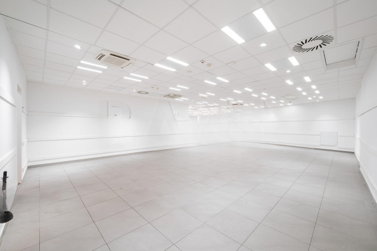 Офис в Любляне, Словения, 459 м² - фото 4