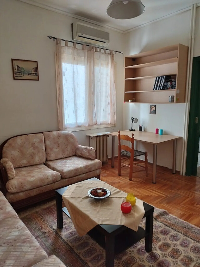 Квартира в Афинах, Греция, 50 м² - фото 1