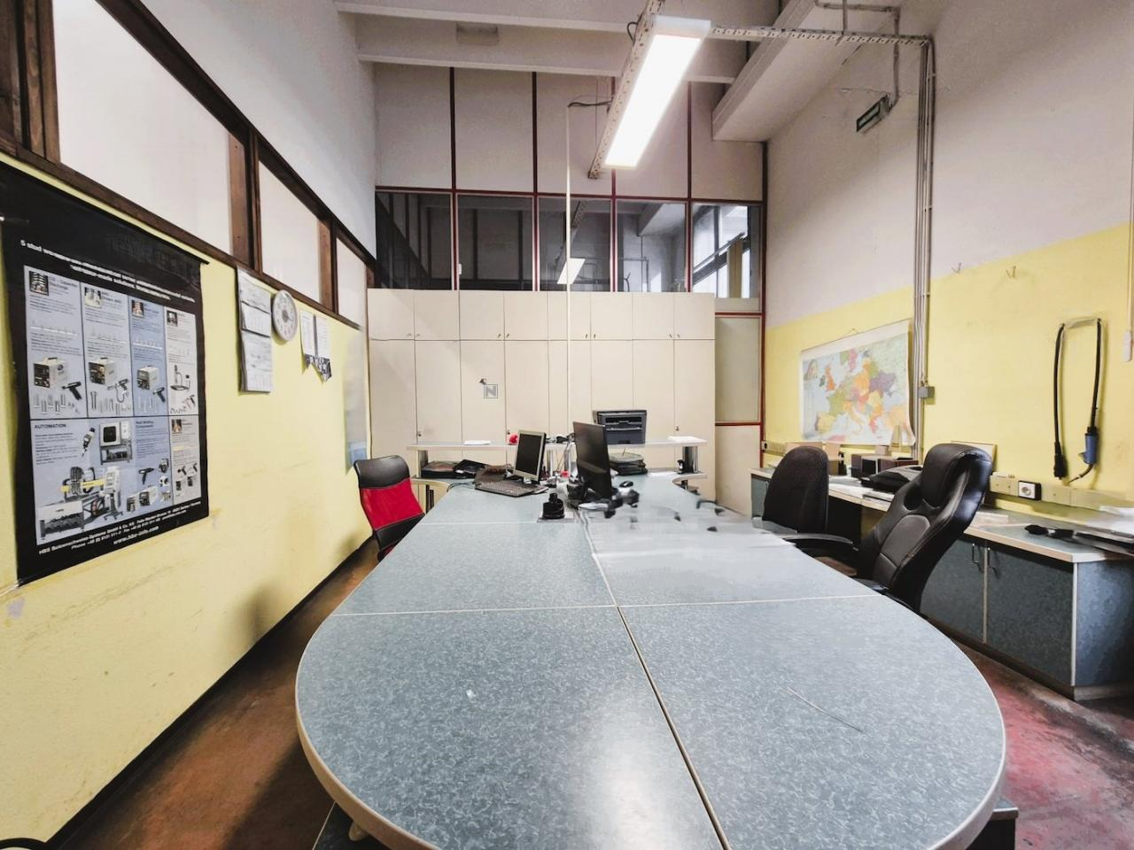 Офис в Любляне, Словения, 1 500 м² - фото 4
