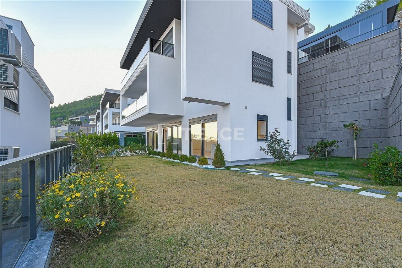 Вилла в Алании, Турция, 320 м² - фото 5