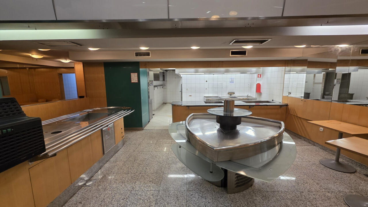 Офис в Любляне, Словения, 140 м² - фото 5