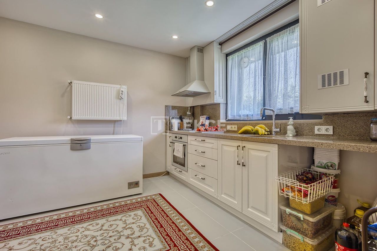 Вилла в Стамбуле, Турция, 750 м² - фото 17