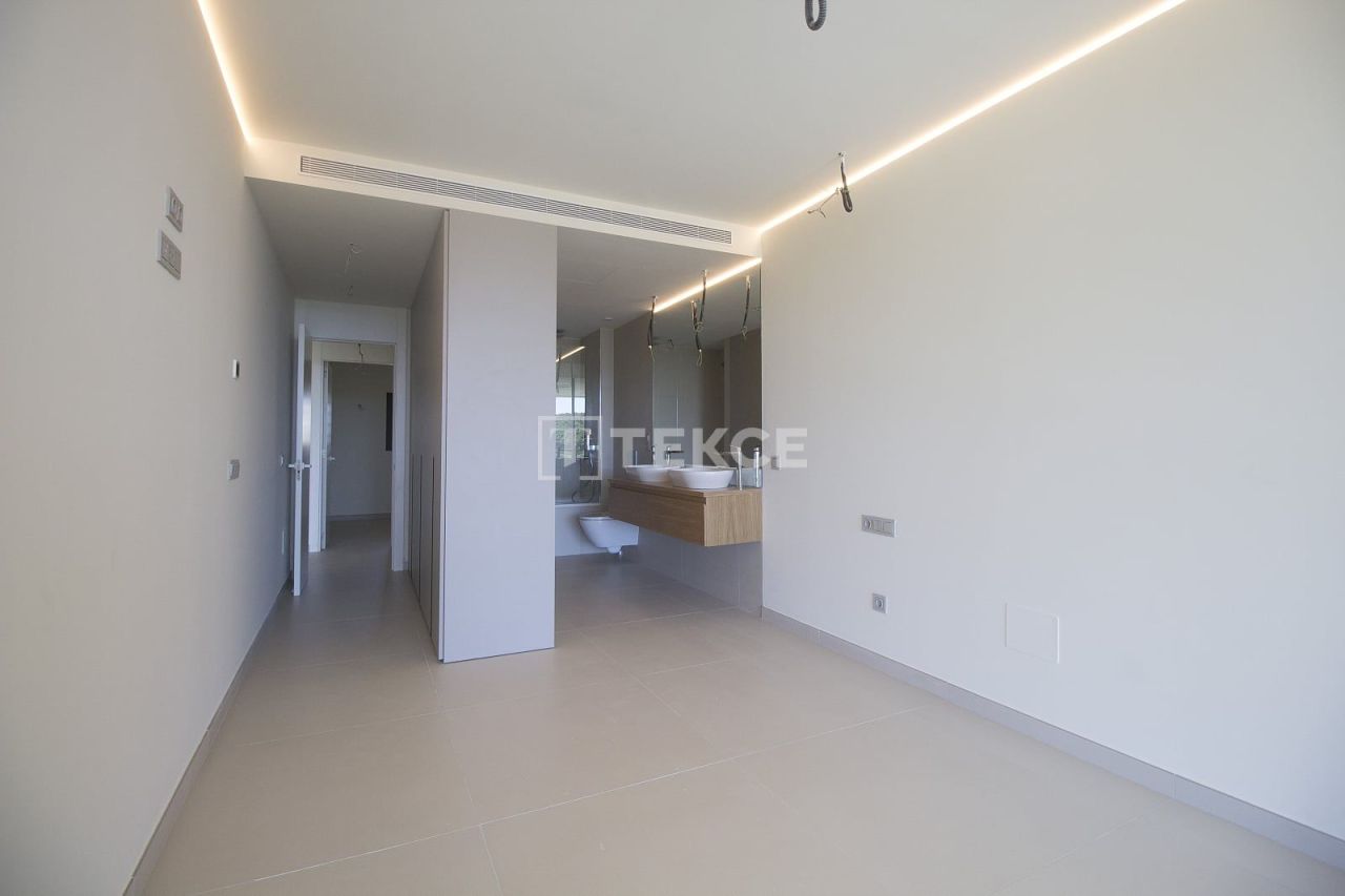 Апартаменты в Фуэнхироле, Испания, 90 м² - фото 16