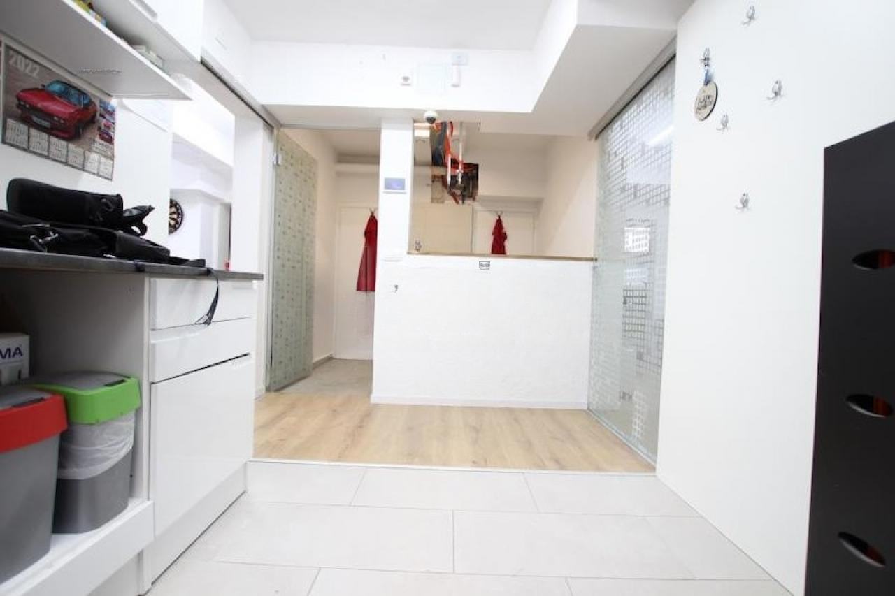 Офис в Любляне, Словения, 225 м² - фото 7
