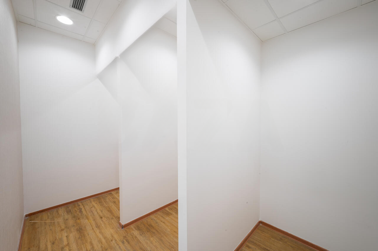 Офис в Любляне, Словения, 459 м² - фото 8