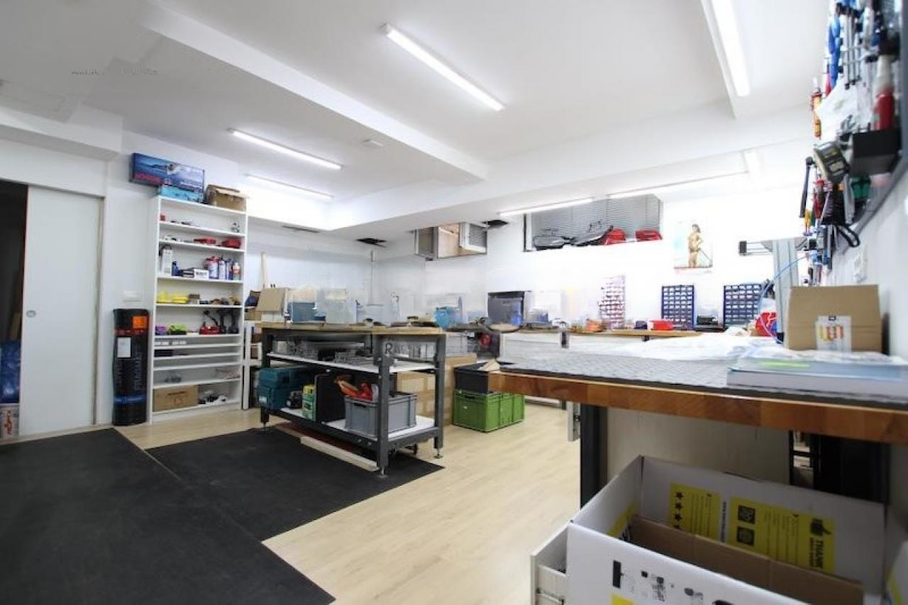 Офис в Любляне, Словения, 225 м² - фото 9