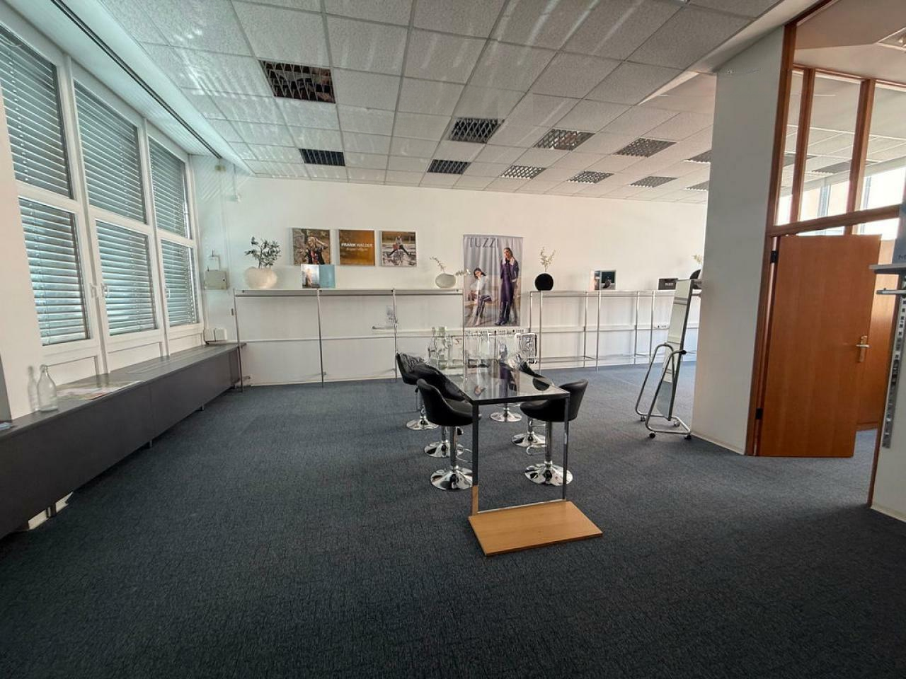 Офис в Любляне, Словения, 950 м² - фото 10