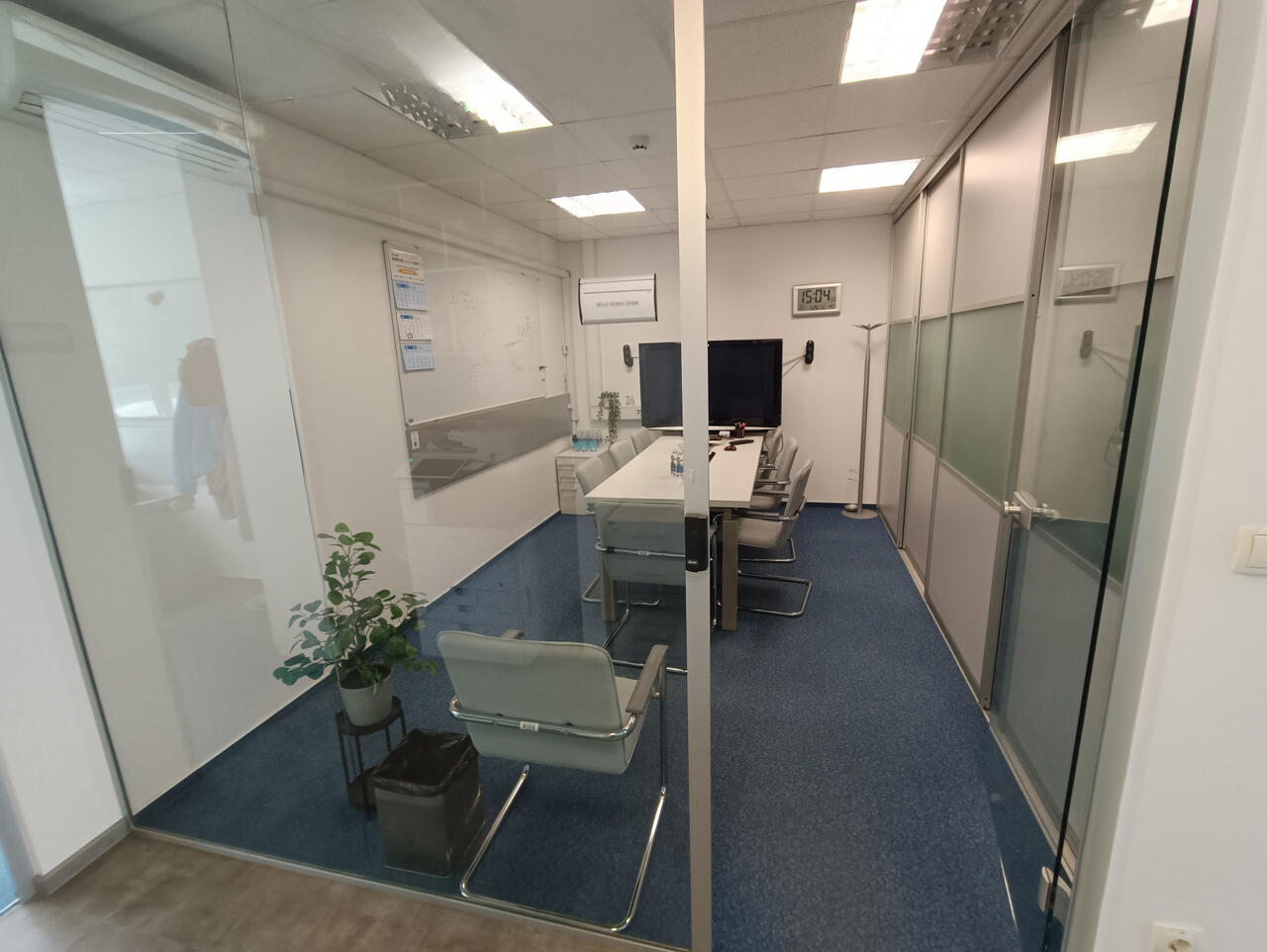 Офис в Любляне, Словения, 2 163 м² - фото 10