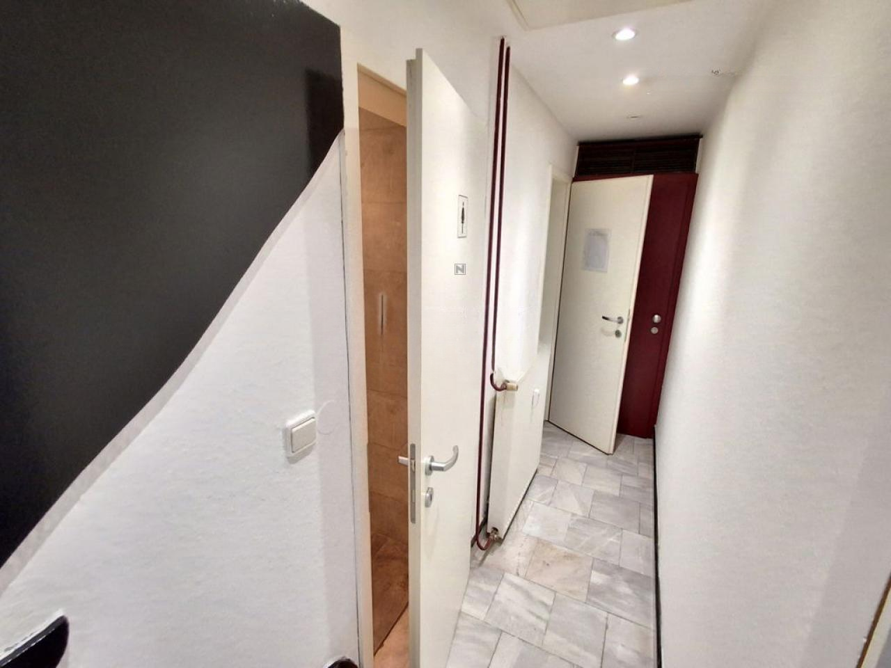 Офис в Любляне, Словения, 80 м² - фото 12