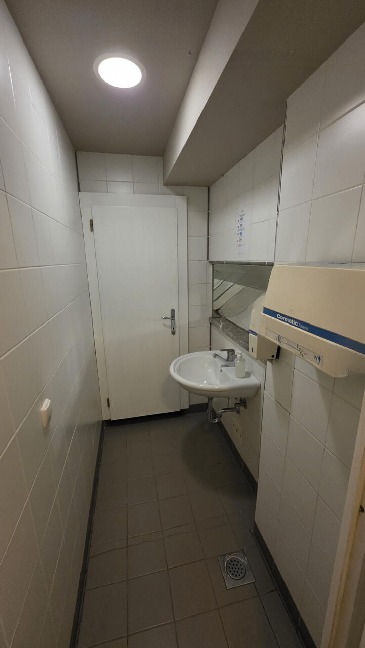 Офис в Любляне, Словения, 140 м² - фото 18