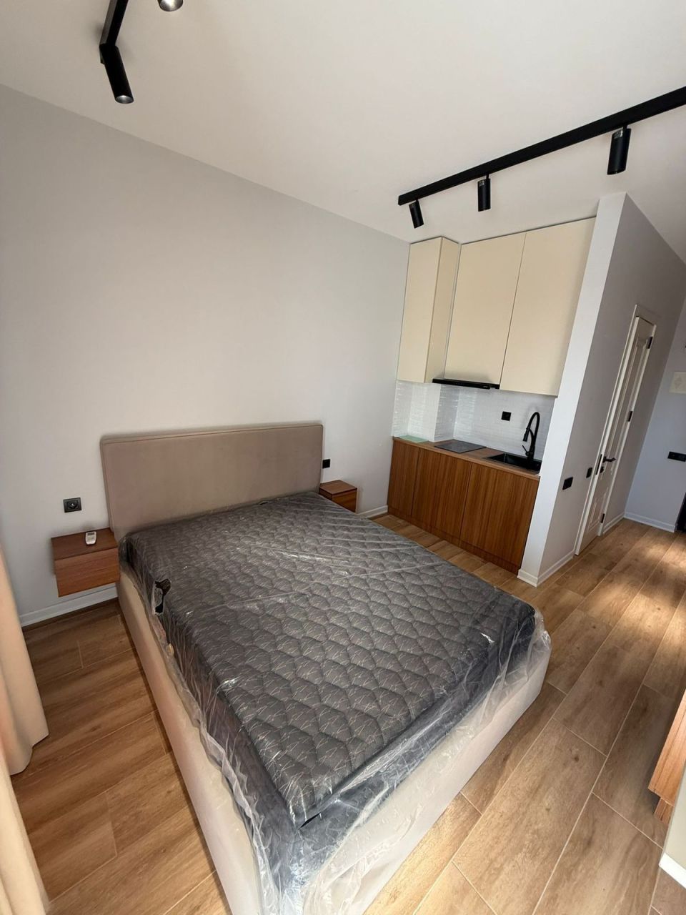 Квартира в Батуми, Грузия, 24 м² - фото 1
