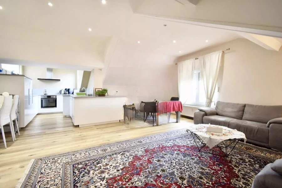 Квартира в Люксембурге, Люксембург, 93 м² - фото 1