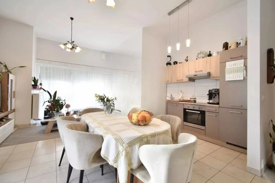 Квартира в Люксембурге, Люксембург, 80 м² - фото 1