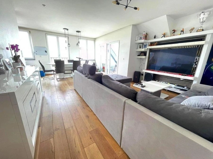 Квартира в Дикирхе, Люксембург, 105 м² - фото 1