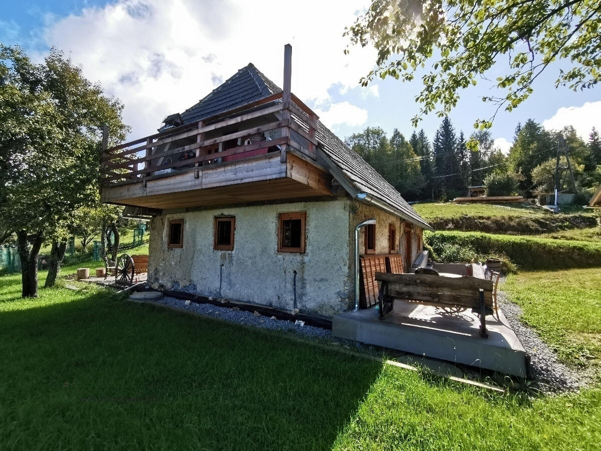 Ферма в Лашко, Словения, 129 000 м² - фото 2