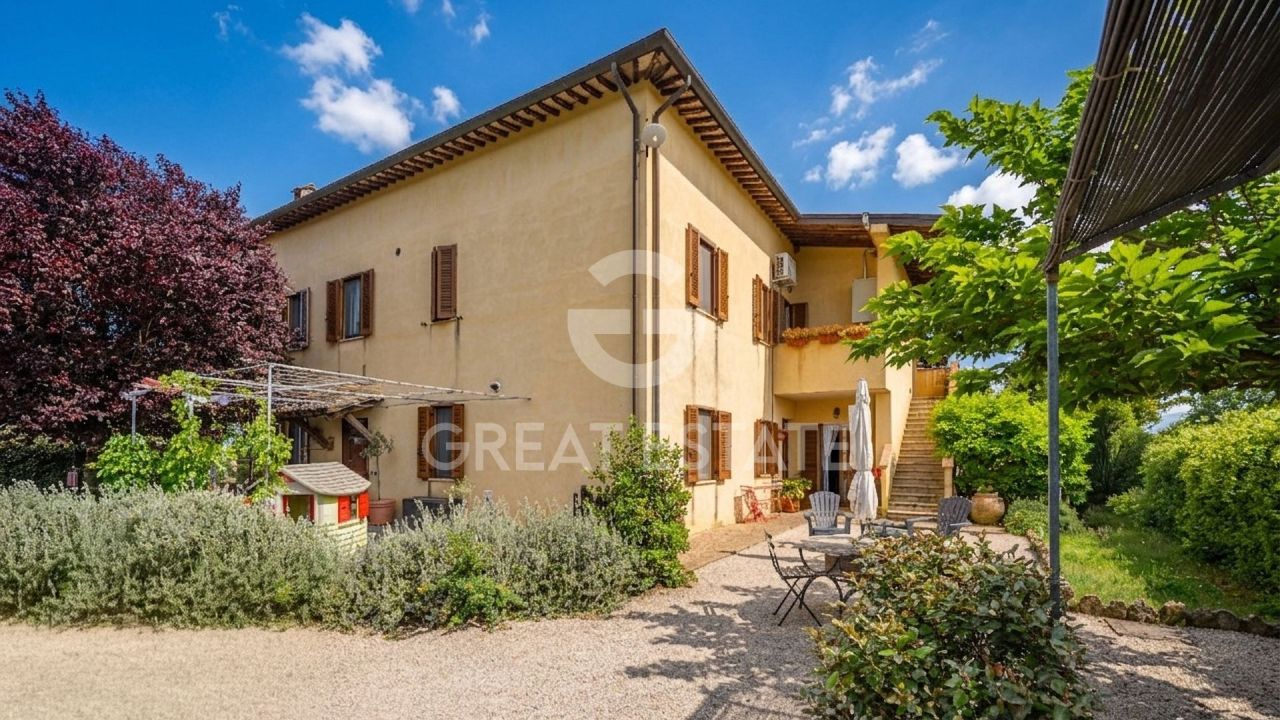 Дом Castel Ritaldi, Италия, 300 м² - фото 6