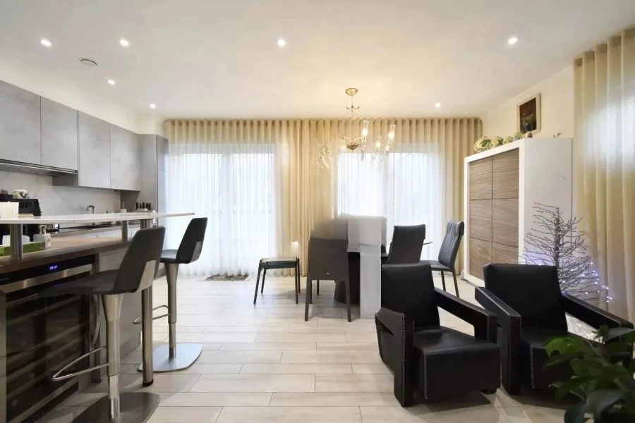 Квартира в Люксембурге, Люксембург, 110 м² - фото 2