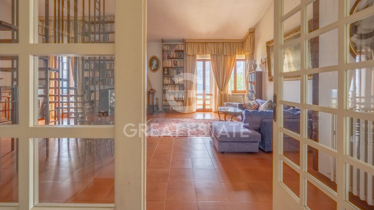 Дом в Треви, Италия, 269 м² - фото 13