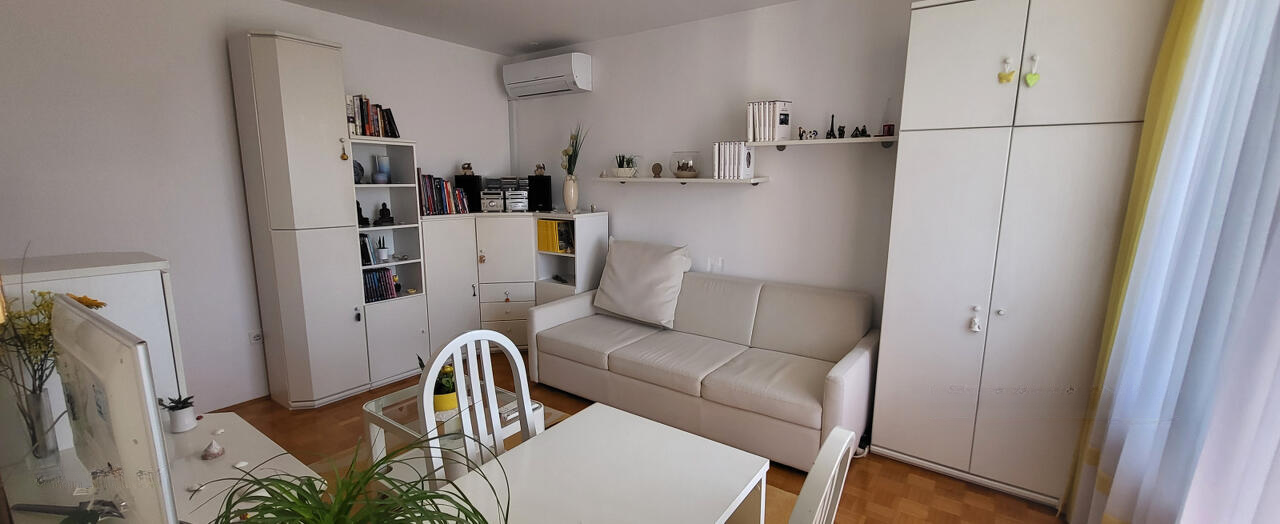 Квартира в Изоле, Словения, 27 м² - фото 3