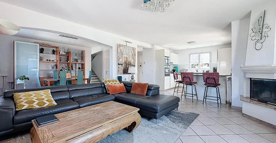Квартира в Женеве, Швейцария, 130 м² - фото 4