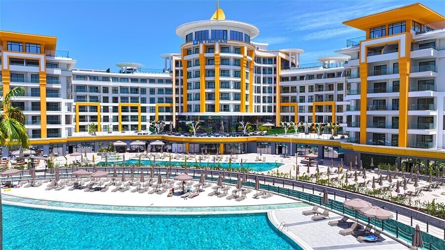 Квартира в Алании, Турция, 200 м² - фото 1