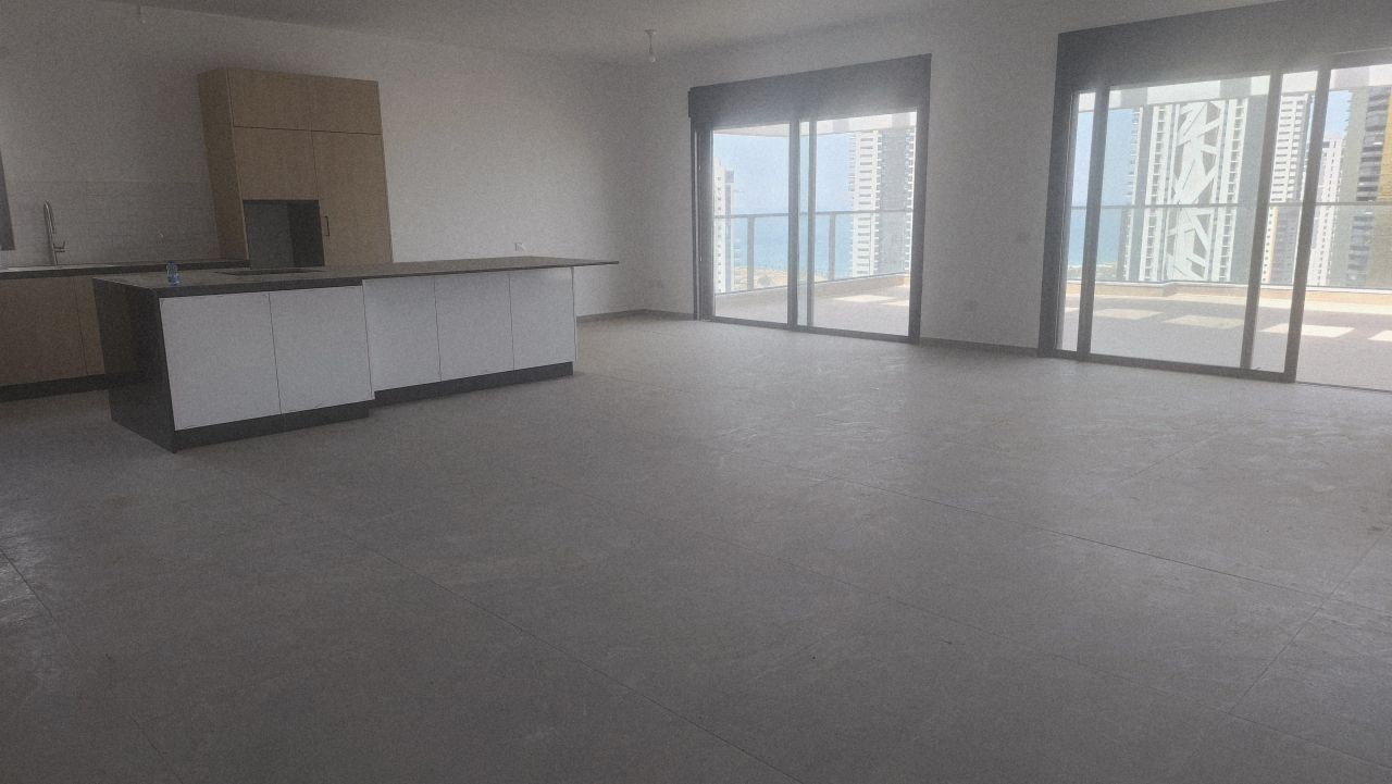 Пентхаус в Бат-Яме, Израиль, 200 м² - фото 4