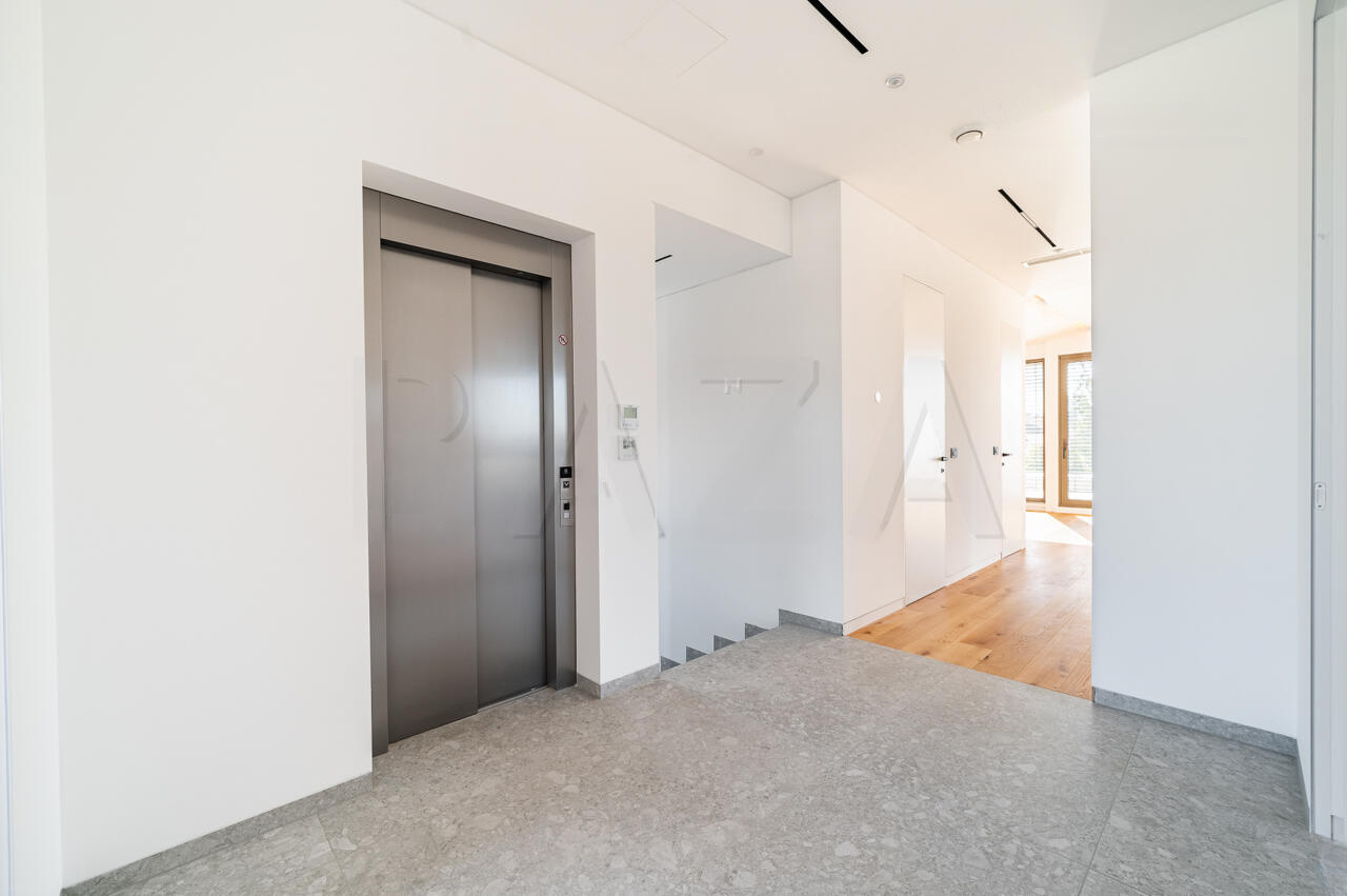 Квартира в Любляне, Словения, 244 м² - фото 9