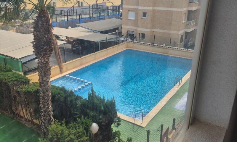 Апартаменты в Торревьехе, Испания, 70 м² - фото 1