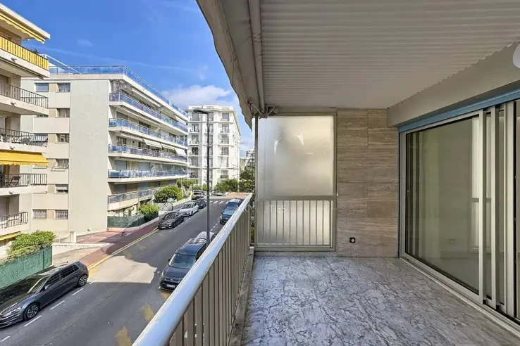 Квартира в Каннах, Франция, 65 м² - фото 1