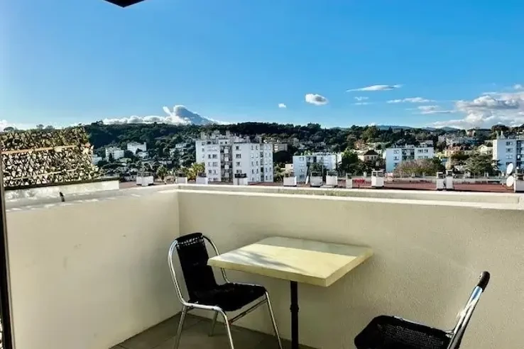 Квартира в Каннах, Франция, 41 м² - фото 1