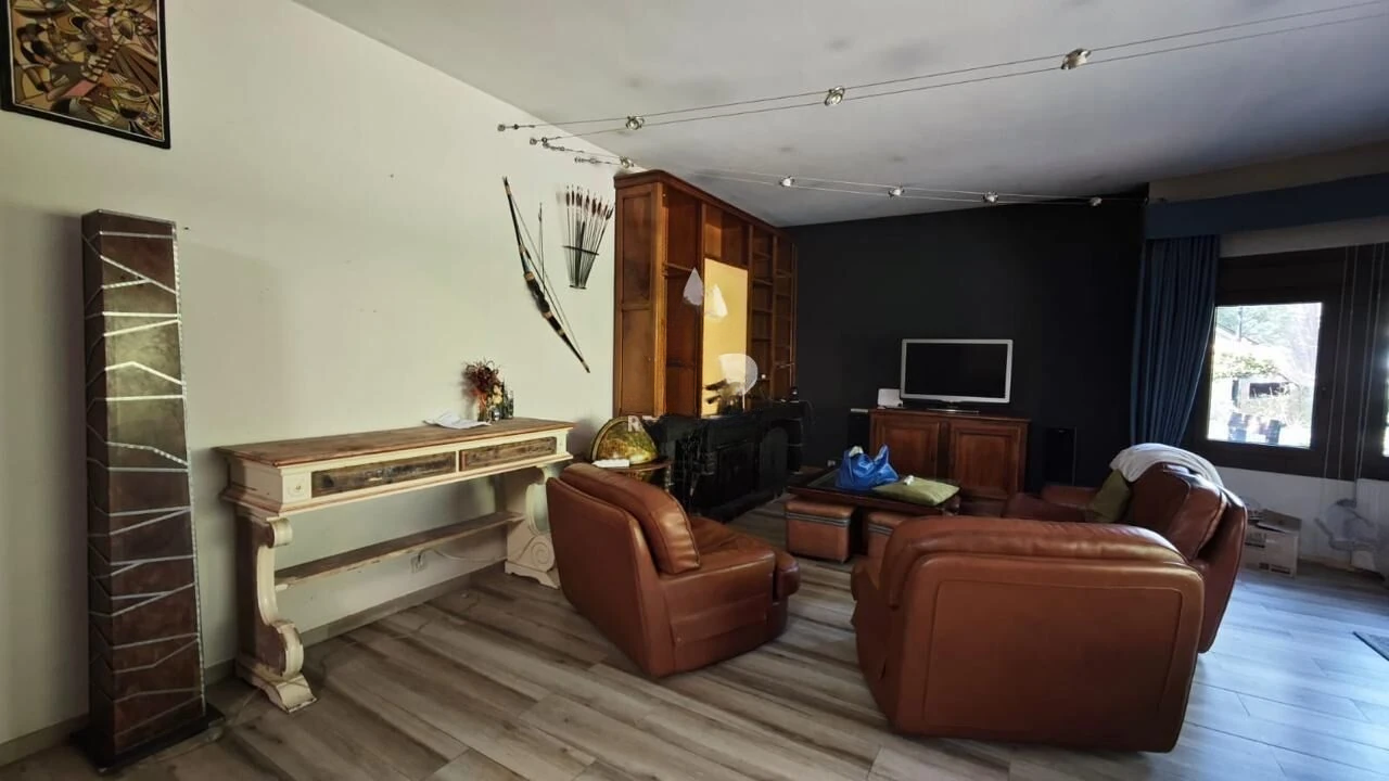 Квартира в Ордино, Андорра, 210 м² - фото 1