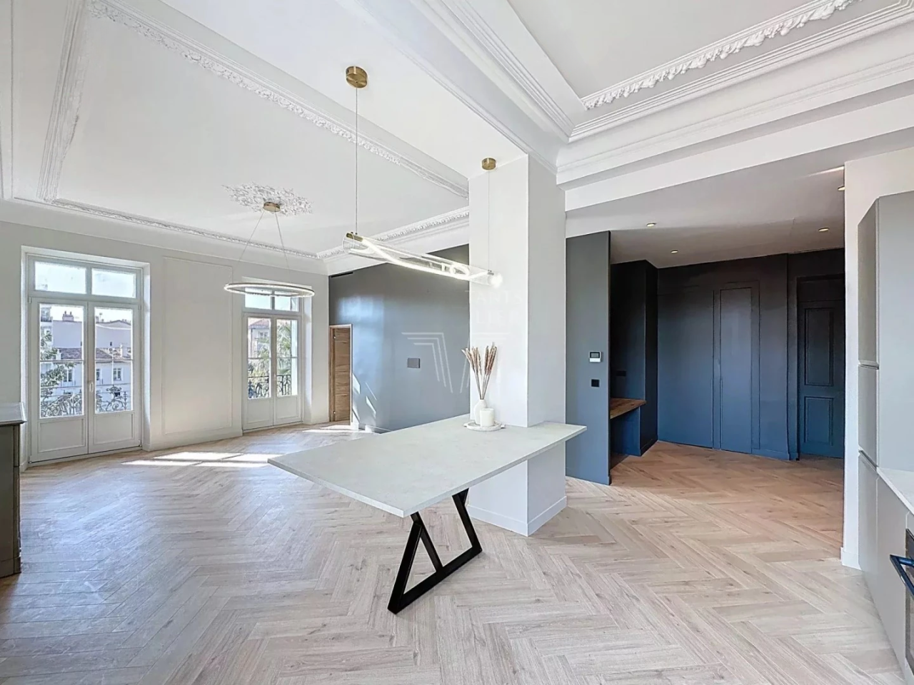 Квартира в Каннах, Франция, 110 м² - фото 1