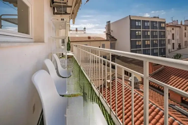 Квартира в Каннах, Франция, 65 м² - фото 1