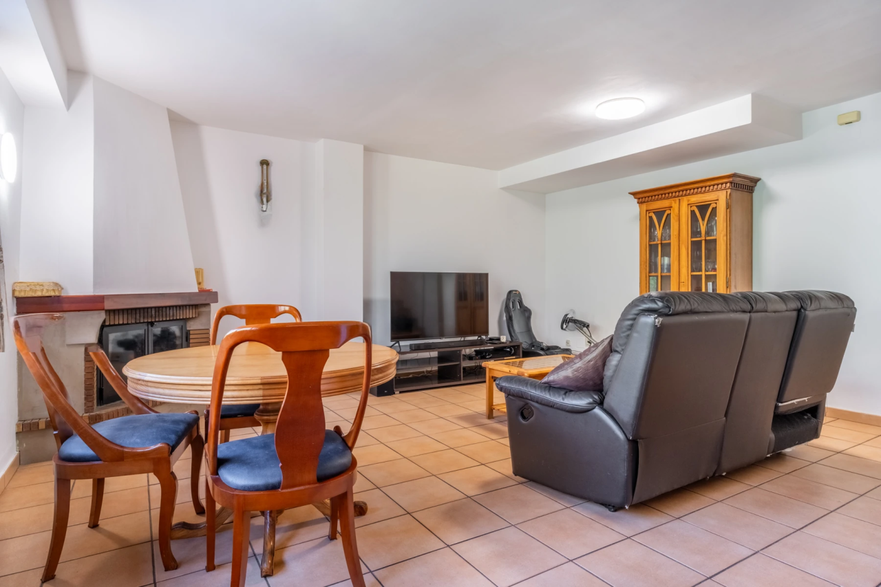 Квартира в Андорра-ла-Велье, Андорра, 290 м² - фото 2
