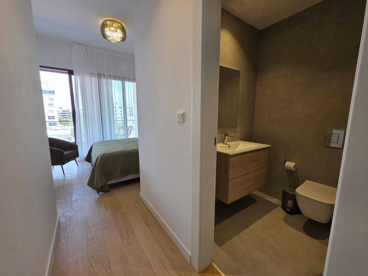 Апартаменты в Айия-Триасе, Кипр, 84 м² - фото 10