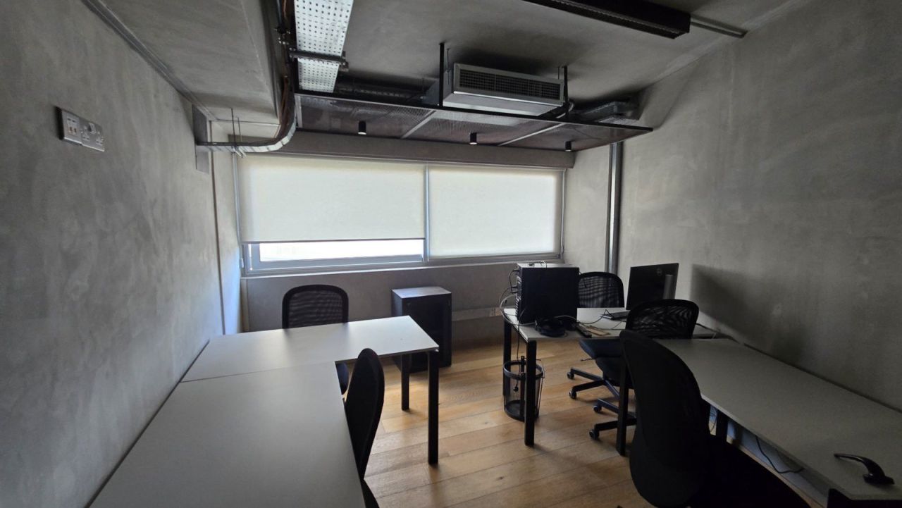 Офис Agia Zoni, Кипр, 300 м² - фото 13