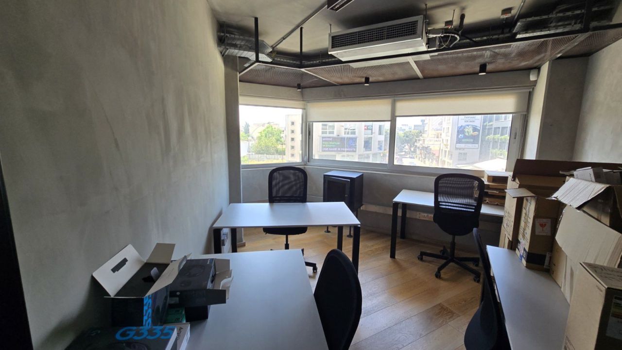 Офис Agia Zoni, Кипр, 300 м² - фото 14
