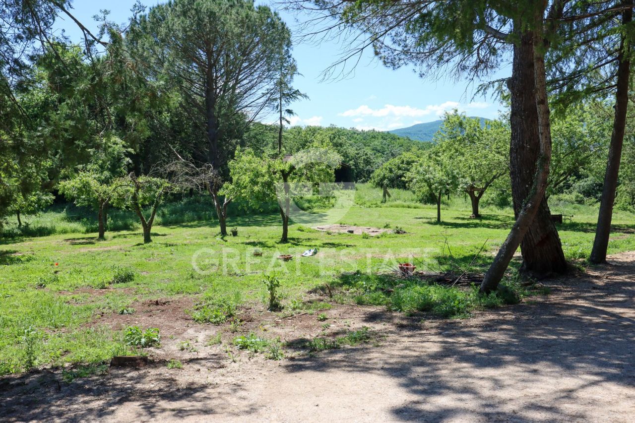 Замок Avigliano Umbro, Италия, 1 720 м² - фото 15