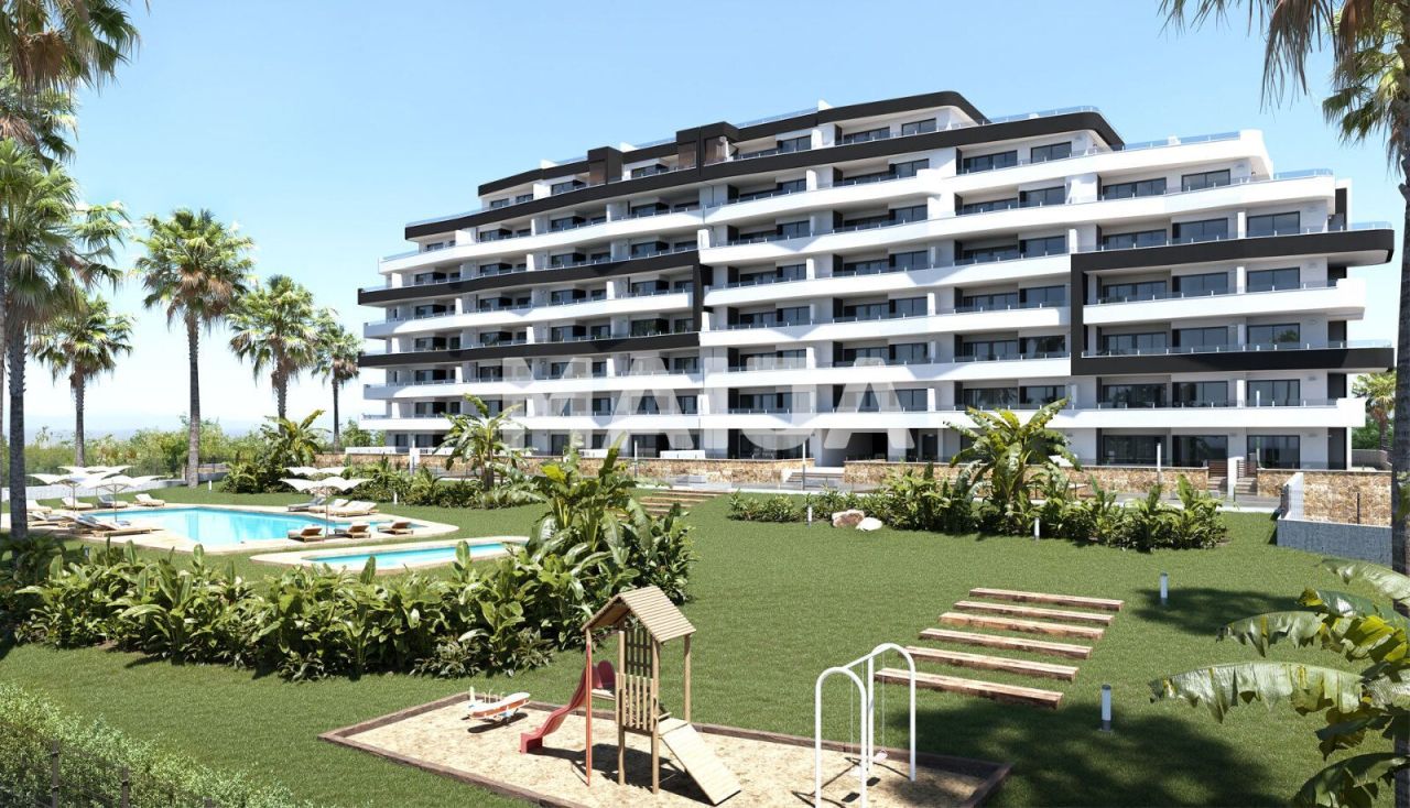 Апартаменты в Сан-Мигель де Салинас, Испания, 75.69 м² - фото 1