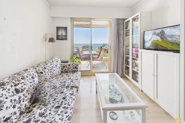 Квартира в Каннах, Франция, 30 м² - фото 2
