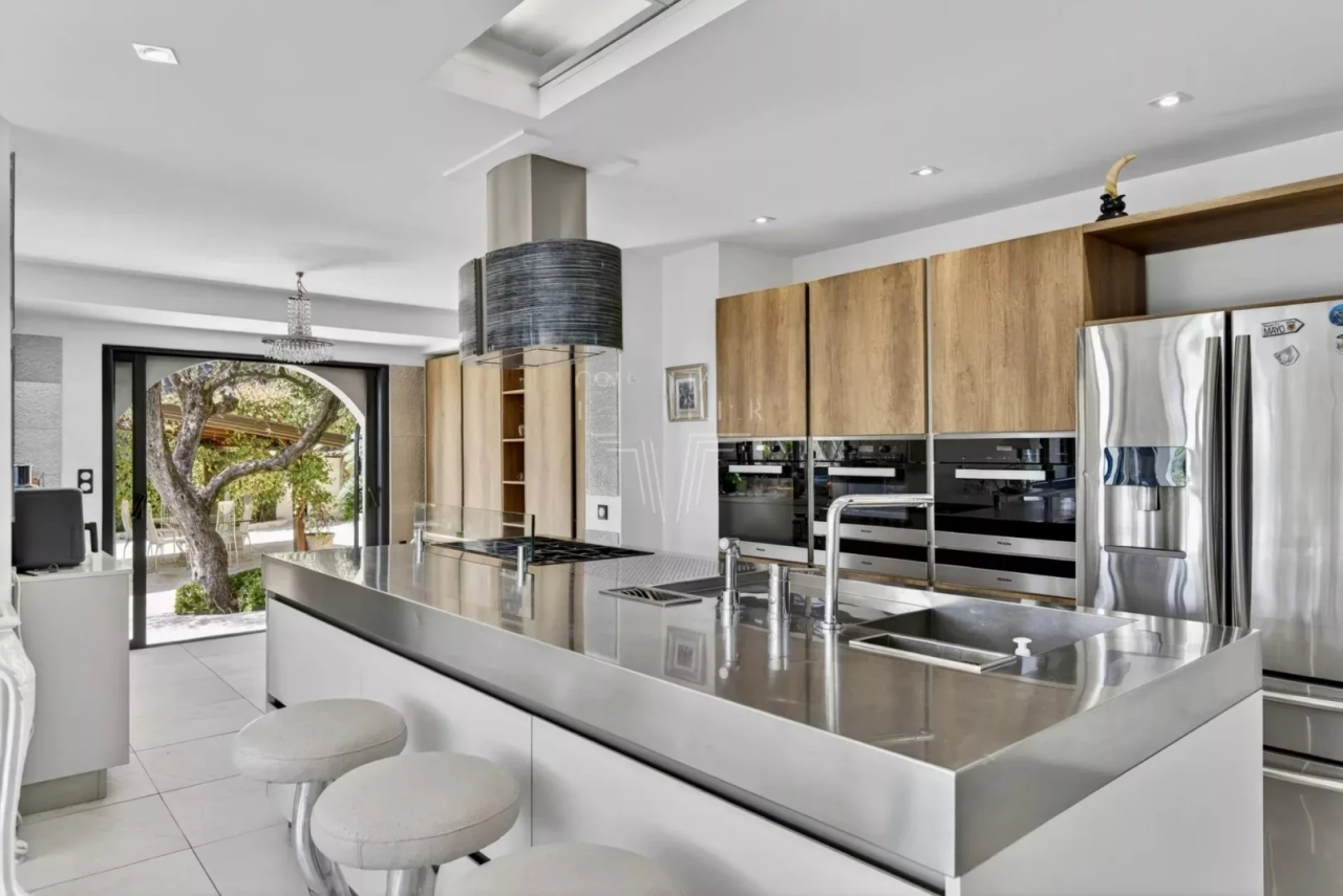 Квартира в Каннах, Франция, 374 м² - фото 8