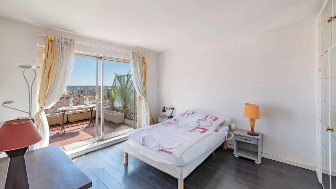 Квартира в Каннах, Франция, 115 м² - фото 9