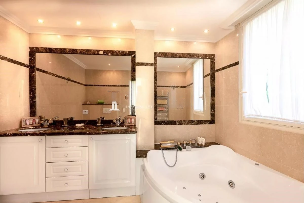 Квартира в Каннах, Франция, 320 м² - фото 15
