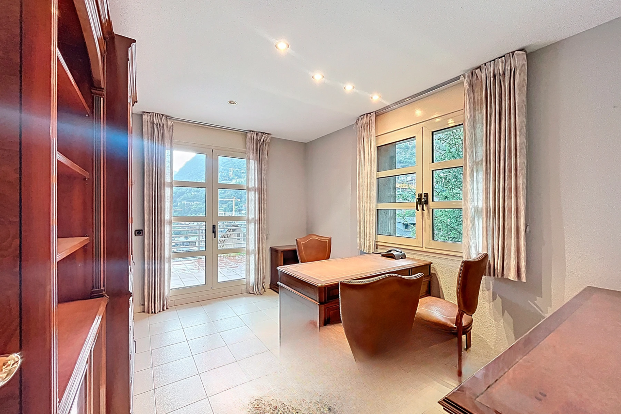Квартира в Эскальдесе, Андорра, 1 000 м² - фото 17