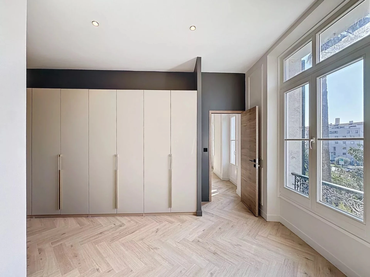Квартира в Каннах, Франция, 110 м² - фото 17