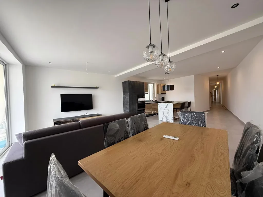 Квартира в Сан-Лоренце, Мальта, 142 м² - фото 1
