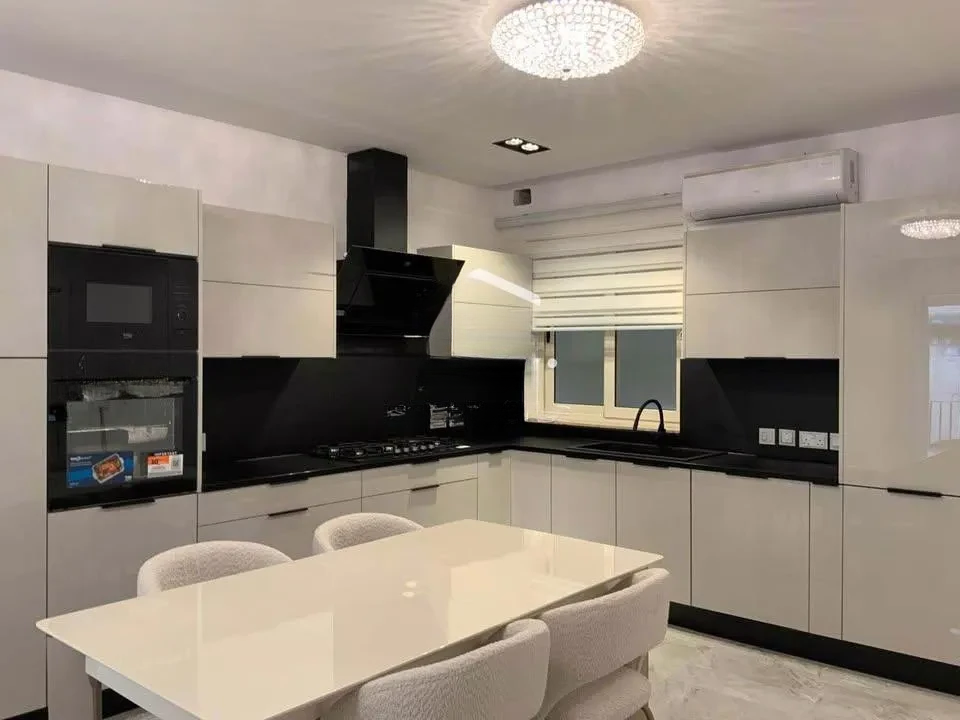 Квартира в Слиме, Мальта, 118 м² - фото 1