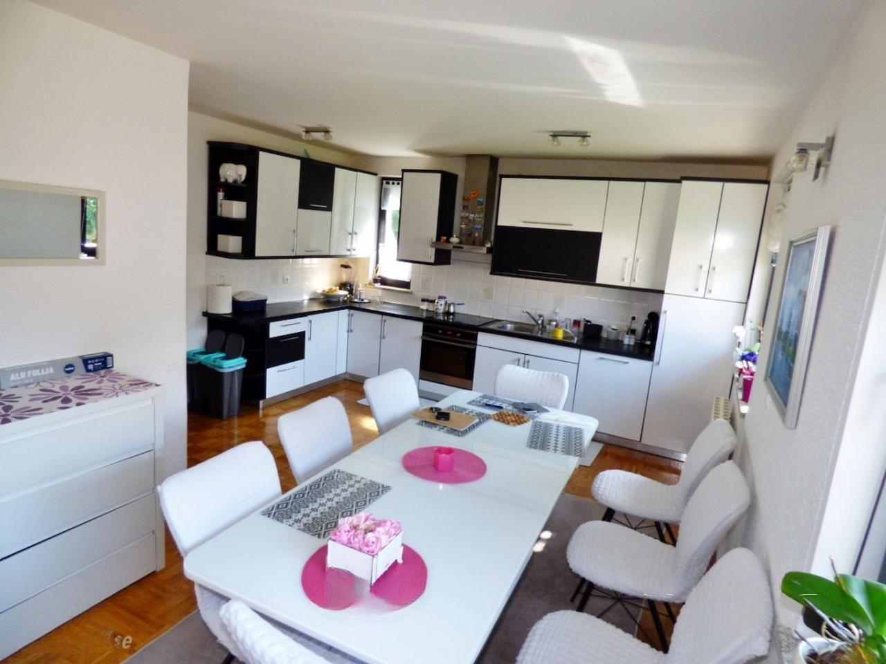 Дом в Любляне, Словения, 274 м² - фото 1