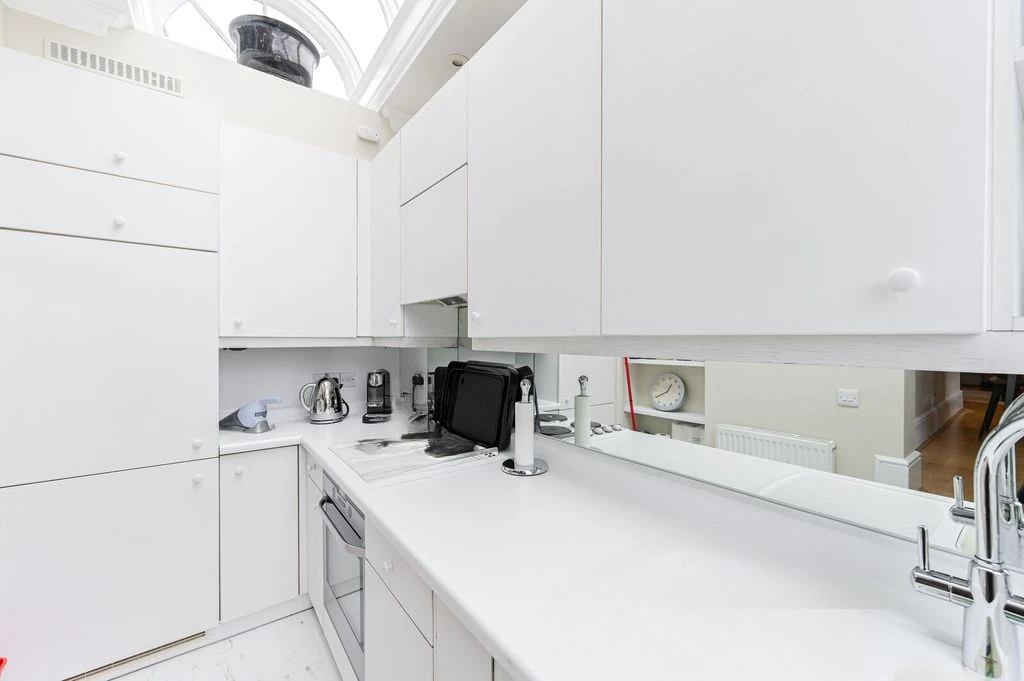 Квартира в Лондоне, Великобритания, 58 м² - фото 2