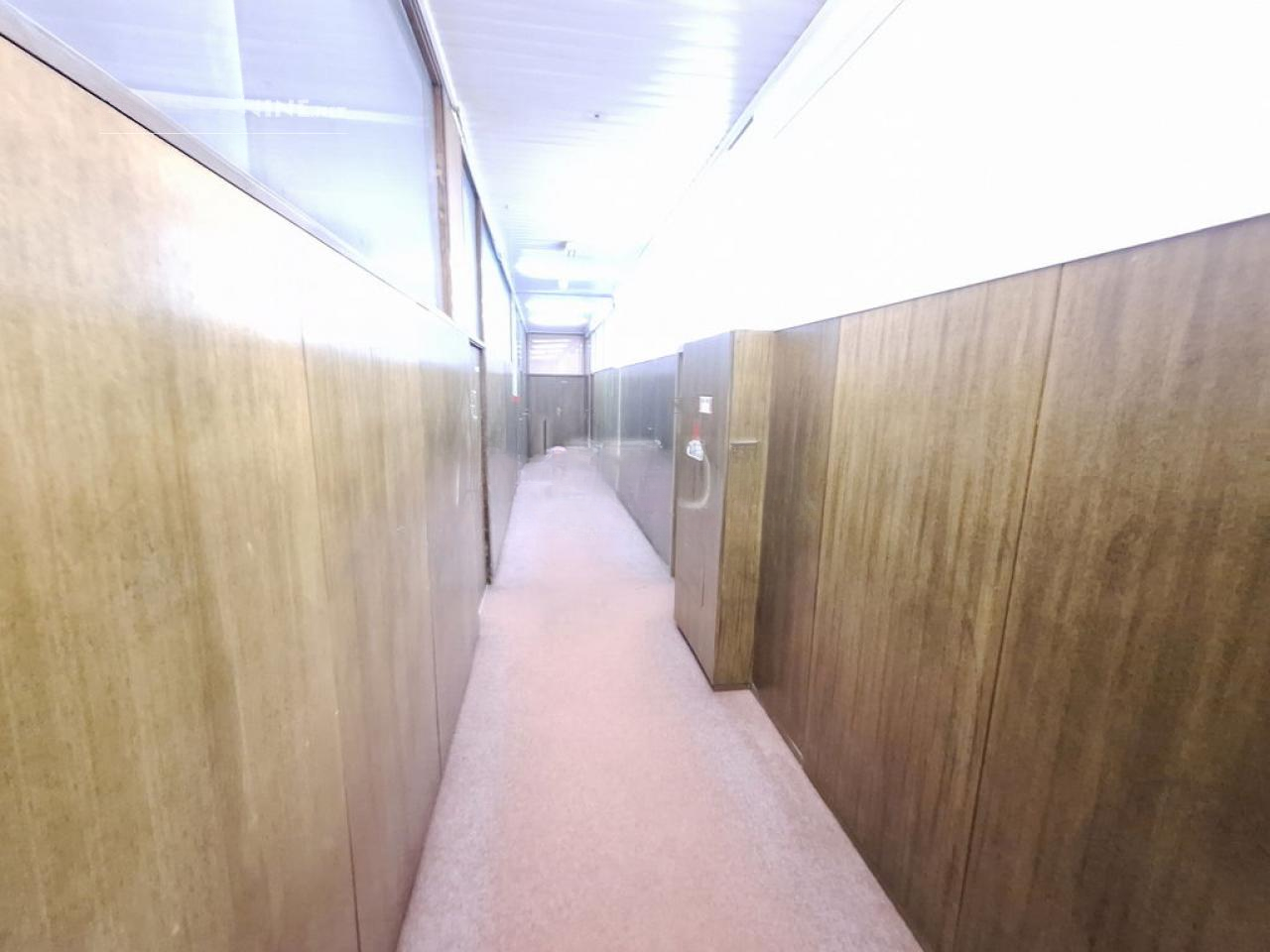 Офис в Любляне, Словения, 28 м² - фото 2